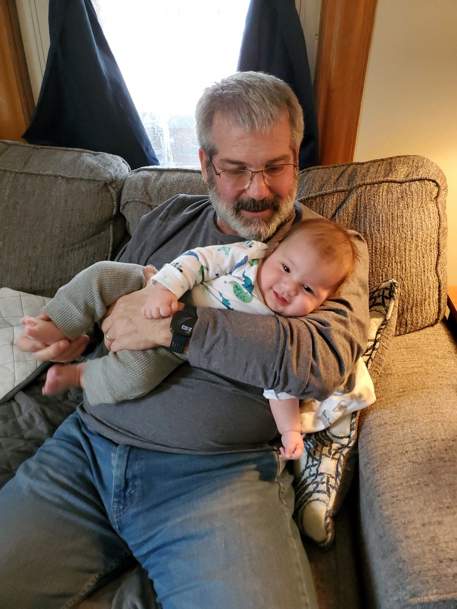 Tara Tisch tweet media