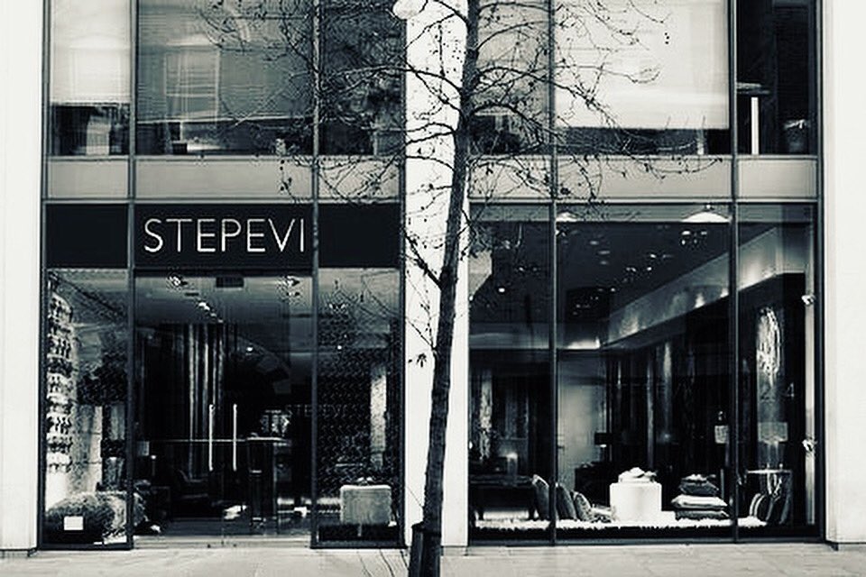 If you're in London, or nearby, visit our showroom on King's Road for inspiration.

274 King's Road, Chelsea, 
London SW3 5AW, UK 
+44 20 7376 7574
stepevilondon@stepevi.com