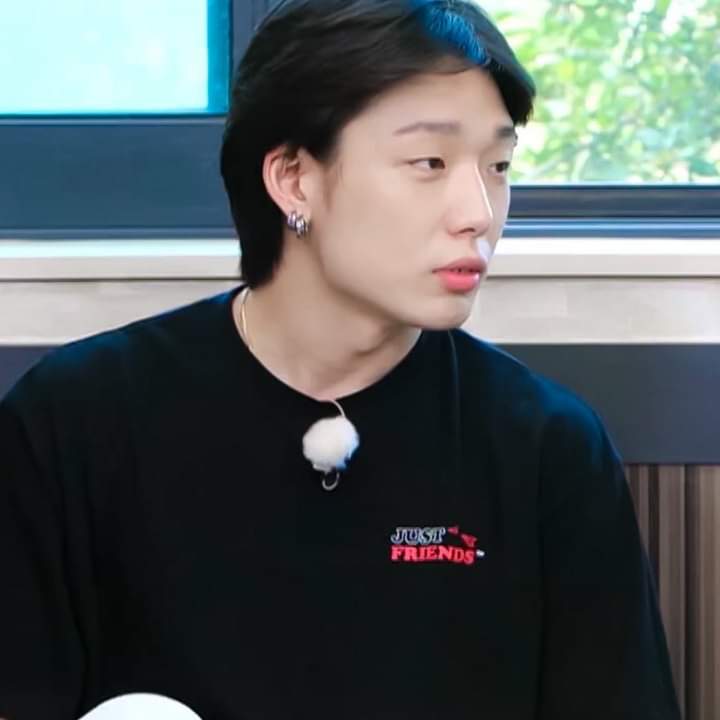 kimchiw0nn's tweet photo. beautiful beyond words. missing this pretty baby every minute

#BOBBY #바비 @bobbyranika https://t.co/gEcXC6HLkf