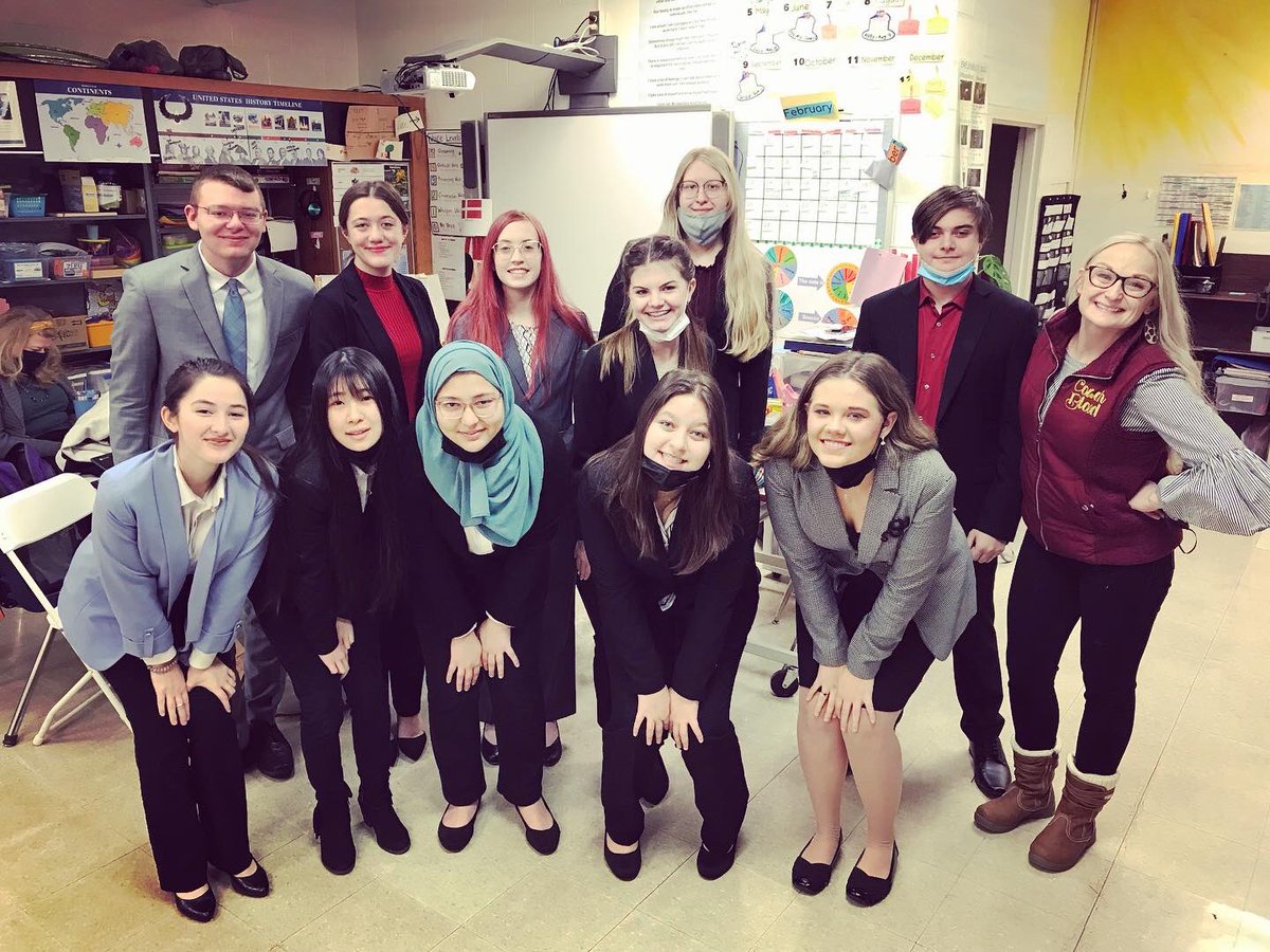 cooperforensics's tweet image. We are back!  This is our first, in-person tournament in 2 years! Break a leg to these Cooper Speech team members! #gocooperspeech #KHSSL #Regionals ♥️💛🐆🎭