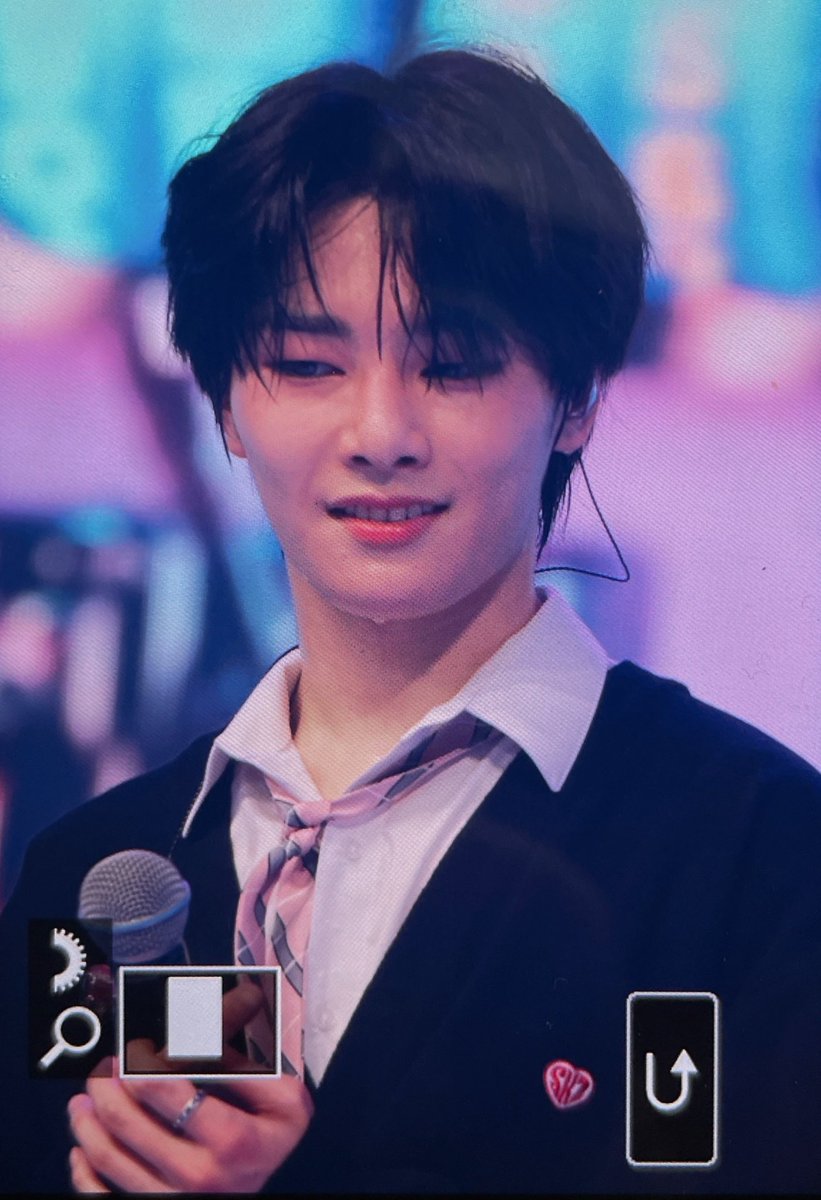 vulpecula0208's tweet photo. 220212 #스트레이키즈 #정인 #jeongin #straykids #I_N #아이엔 https://t.co/PT6qElSjE2
