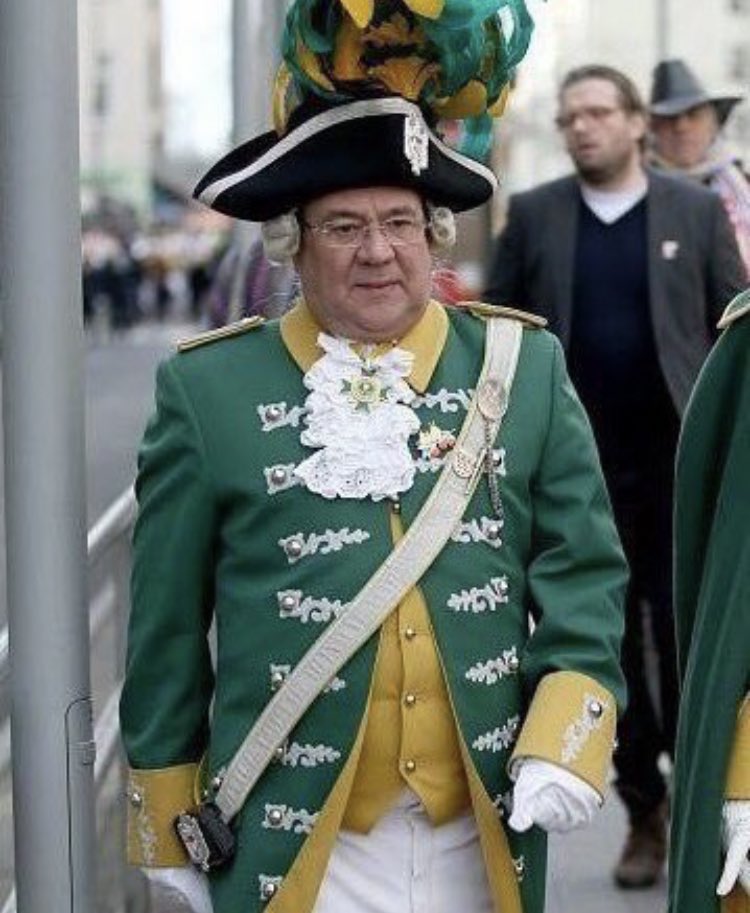 Frau Baerbock ich bin einsatzfähig und bereit für mein Land zu sterben