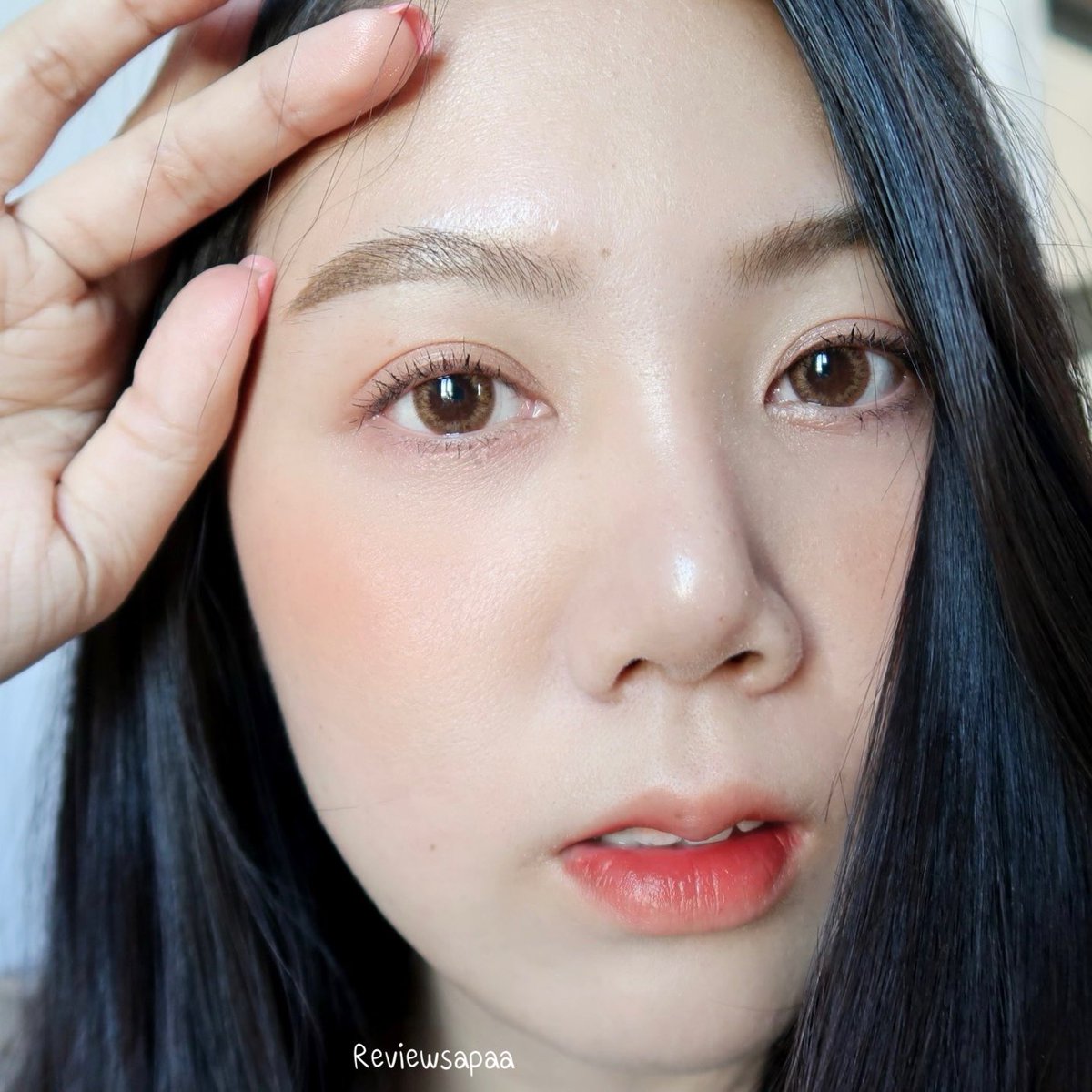 reviewsapaa's tweet photo. เป็นคอนแทคเลนส์ที่ใส่แล้วสบายตามาก !!! GLAM LENS รุ่น Asian Brown ใส่แล้วตาสวยละมุน มีประกายในตา เป็น #แบรนด์แรกและแบรนด์เดียวในไทย ที่นำเทคโนโลยีไฮยารูลอนมาอยู่ในเลนส์ ช่วยให้เราใส่เลนส์ได้แบบสบายตา เพิ่มความชุ่มชื้น ตัวเลนส์นิ่มมาก ไม่เคืองตาเลยนะ
#Lookglam #glamcontactlens https://t.co/2KiR3WzNT9