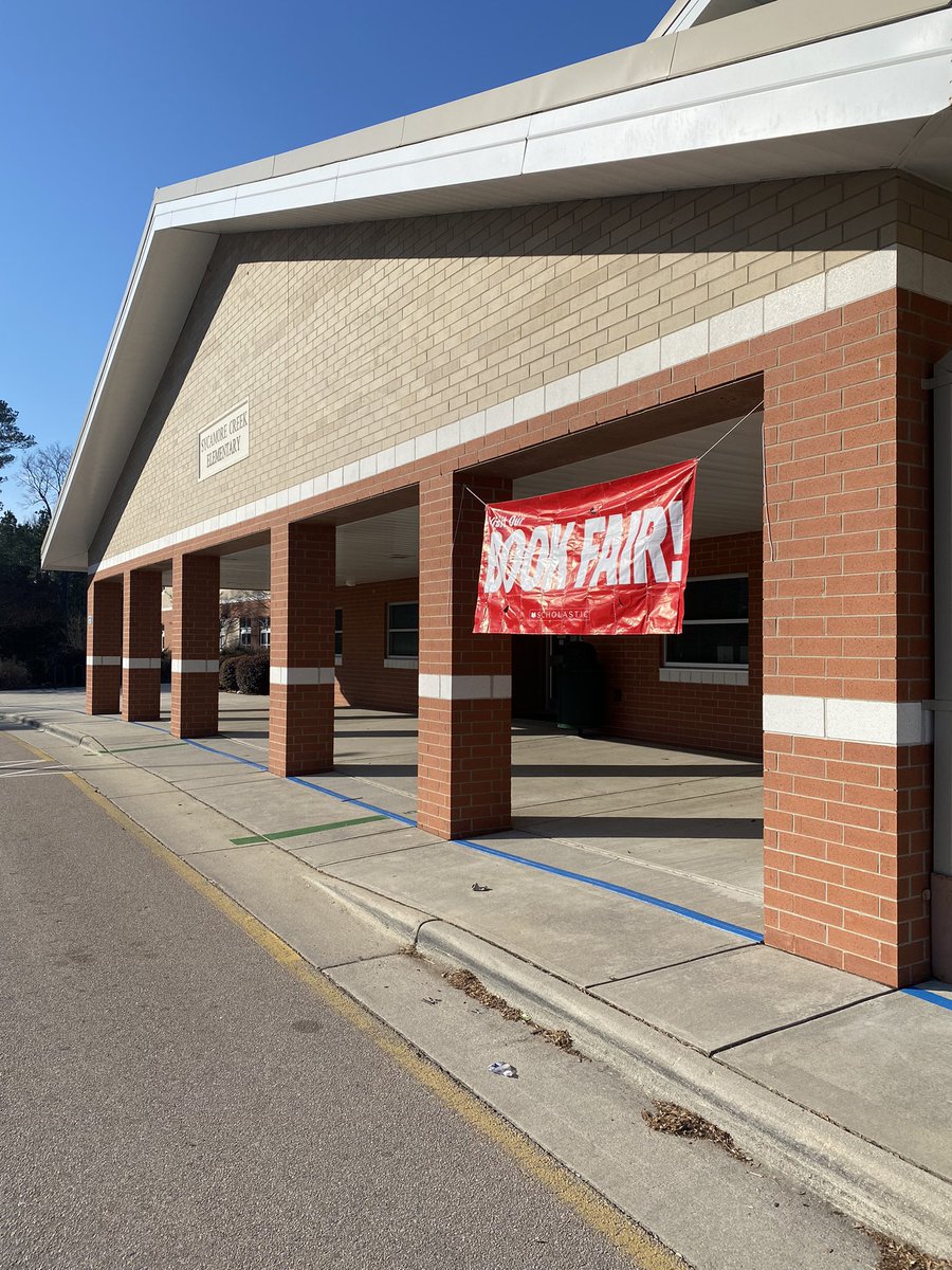 It’s Family Day at the <a href="/SycamoreCreekES/">Sycamore Creek ES</a> Book Fair! Come out and support the <a href="/PTA_SCES/">Sycamore Creek PTA</a> from 10-4.