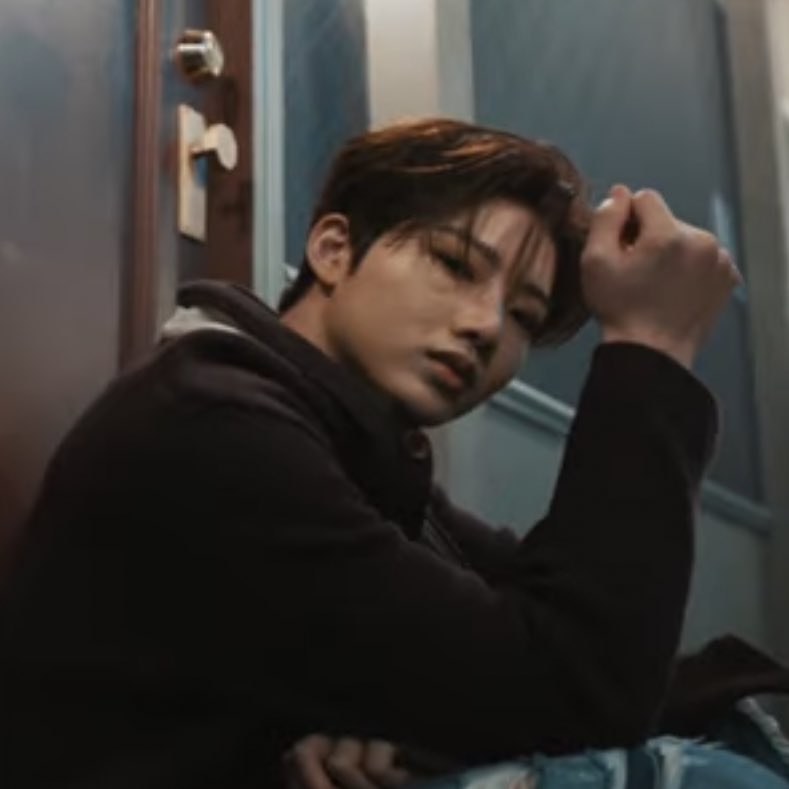 0200FEED's tweet image. main slayers