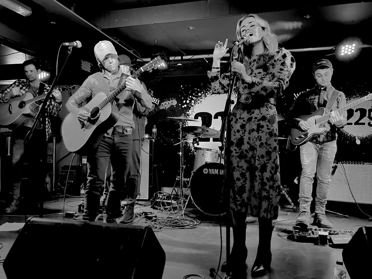 Photos of <a href="/OneTrickPonyOff/">One Trick Pony</a> performing at <a href="/229london/">229</a> last night.