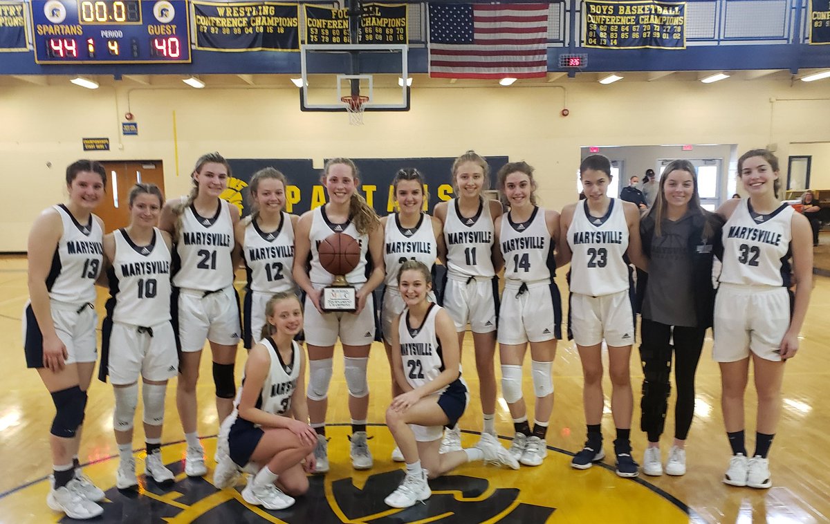 marysvillehoops's tweet photo. MAC tournament Champions!  Awesome job ladies!  Go Vikings! https://t.co/h6zk0FY7yF