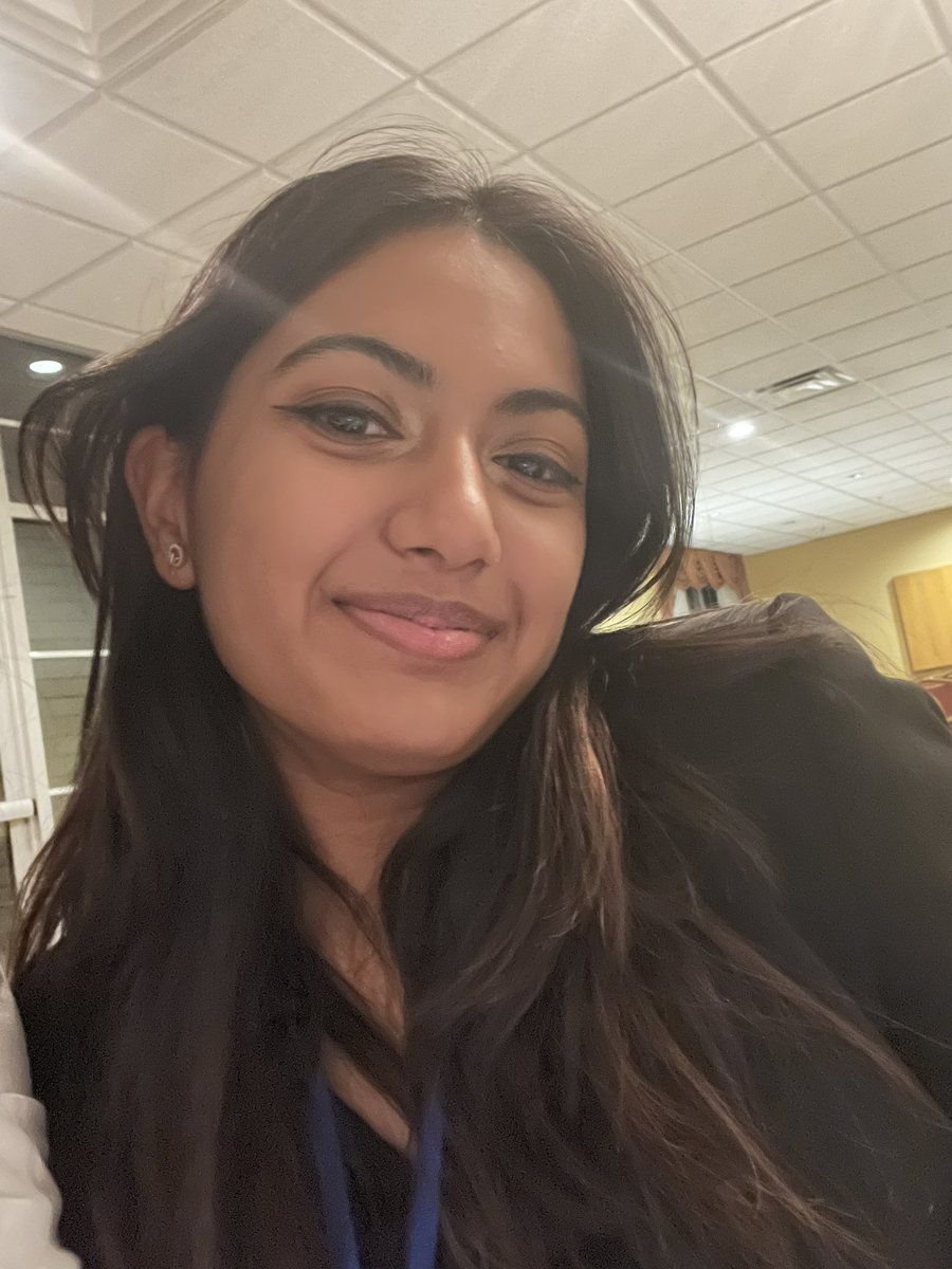 When they forget you in the group selfie!! ❌🅿️  #olentangymun22