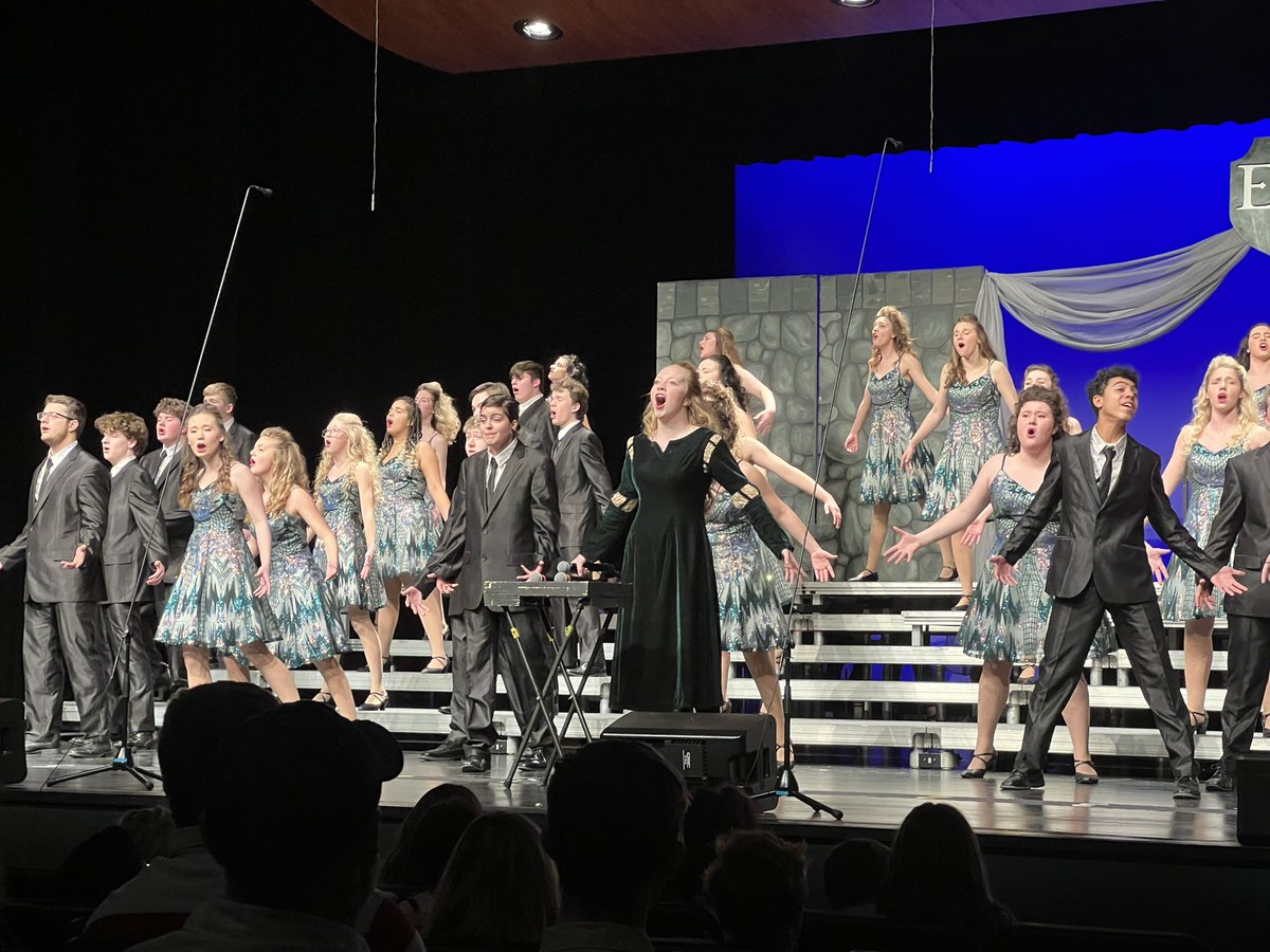Wac_StarPower's tweet photo. Welcome back - we hope you had a good lunch! Next to perform is Aberdeen Central’s Eagle Express. Your Celtic-themed show is so beautiful! 🧝‍♀️ Best of luck today at Star Power!
@AberdeenCHS
#starpower2022
#ShowChoirSaturday https://t.co/Y8uywlaYJM