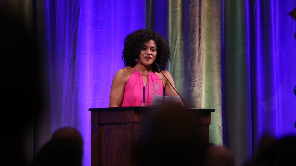 UCLASwimAndDive's tweet image. Keiko Price is officially a member of the  UCLA Athletics Hall of Fame after being inducted last as night as part of the #UCLAHoF2021 class!

Keiko was a 22-time All-American at UCLA and three times was voted the team’s Most Valuable Swimmer (1998-2000). 

#GoBruins