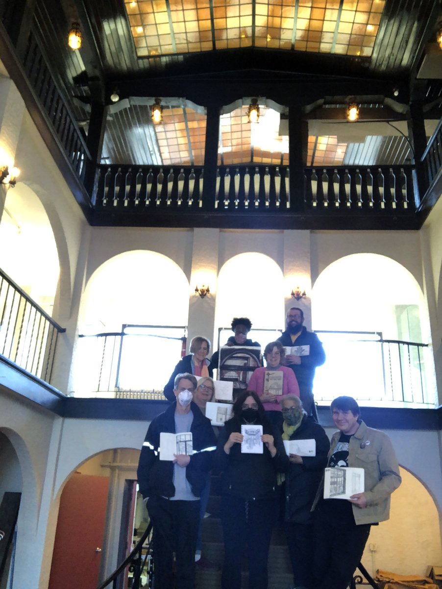 USkCincinnati's tweet photo. Fun sketch outing at the Jones Building in Walnut Hills! #urbansketchers https://t.co/3qF4Fswb1M
