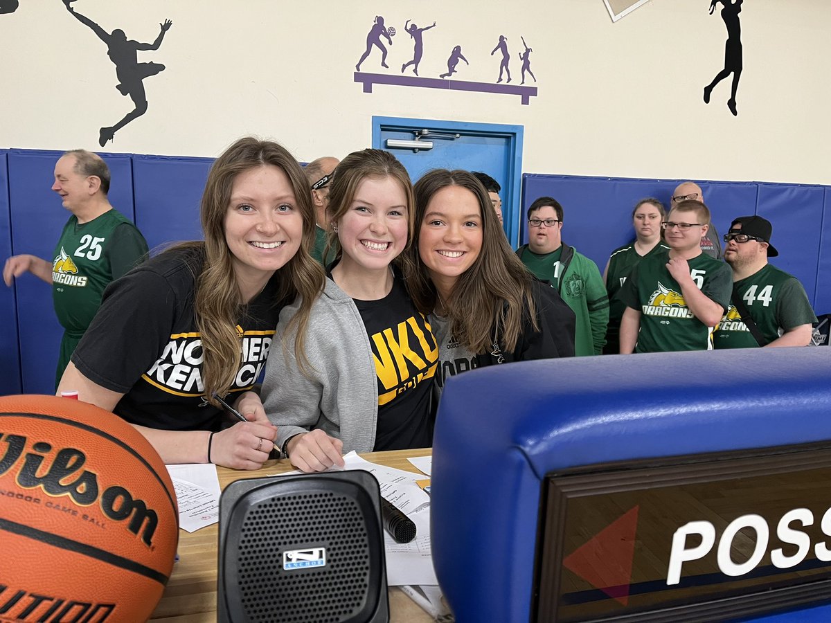 NKUNorseWGolf's tweet photo. We had a great day volunteering at the Special Olympics Regional Basketball Tournament! https://t.co/dXm1SEWtHD