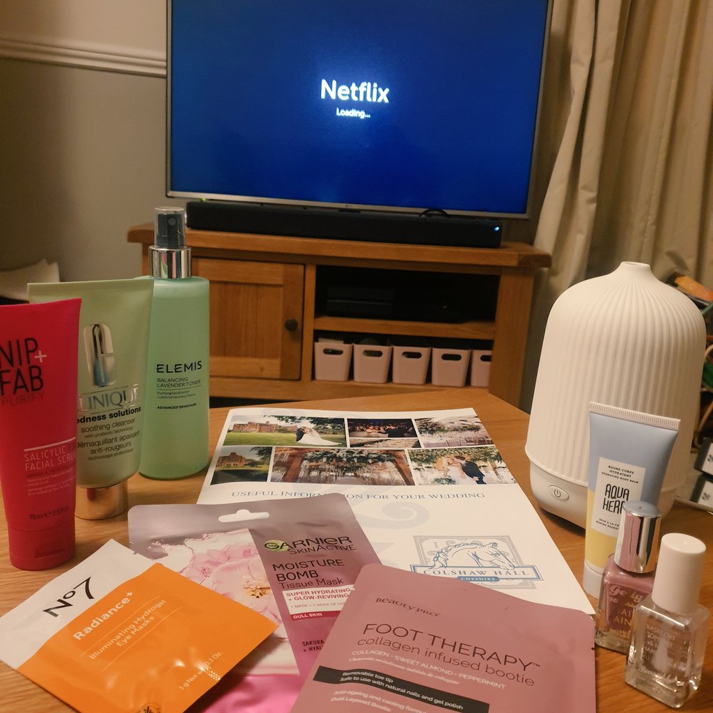 Angela Holden tweet media