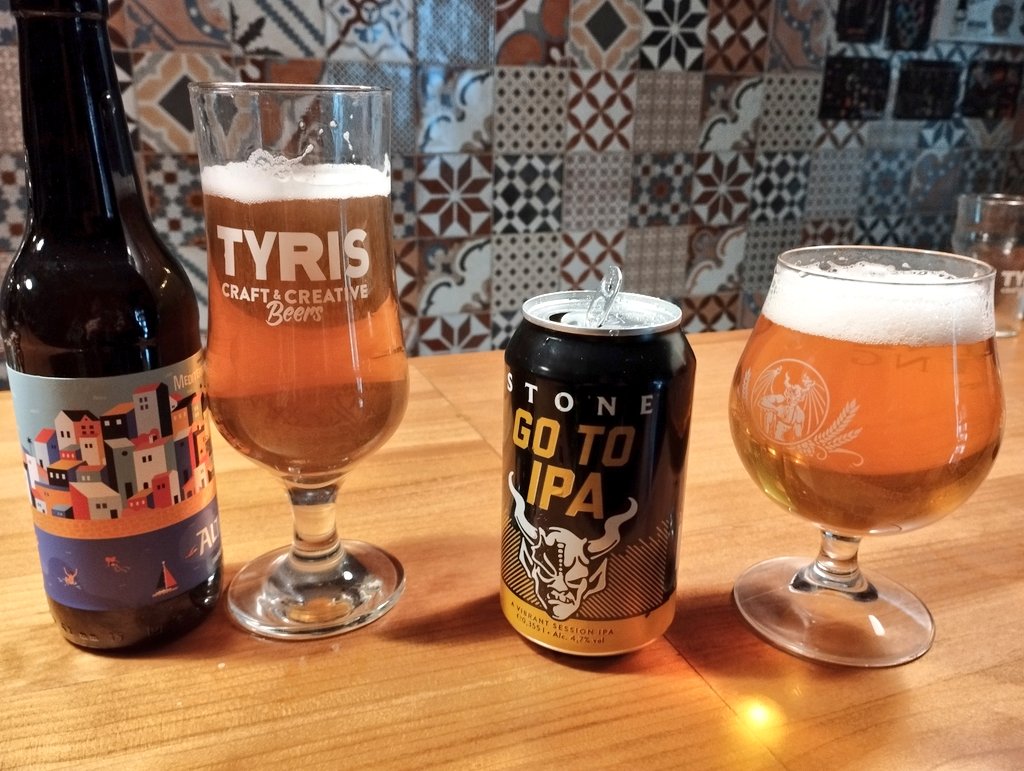 Al <a href="/BeerGandia/">LLúpøl Craft Gandia</a> sempre ens deixem aconsellar per @powerage71. Cerveses d'Altea i San Diego #Gandia