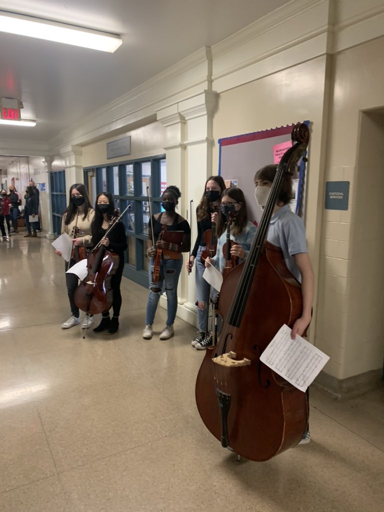 cardinalstrings's tweet image. It was a good day for music in Cardinal Country 🎻 BRAVO to all of the students who performed today, and thank you to our village of teachers, parents, and admin who made our Solo and Ensemble contest a wonderful day for everyone! #itsworthit #orchestrakidsareworthit