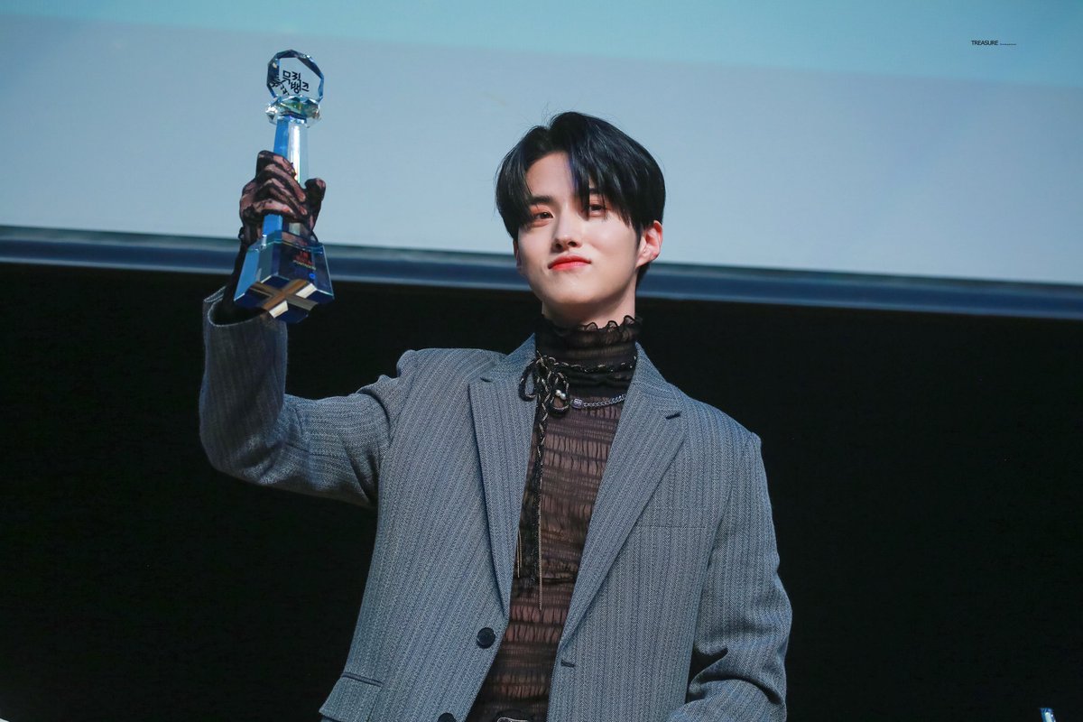 yoarchive's tweet image. 220204 | treasure_0327 
#여원 #펜타곤 #YEOONE #PENTAGON