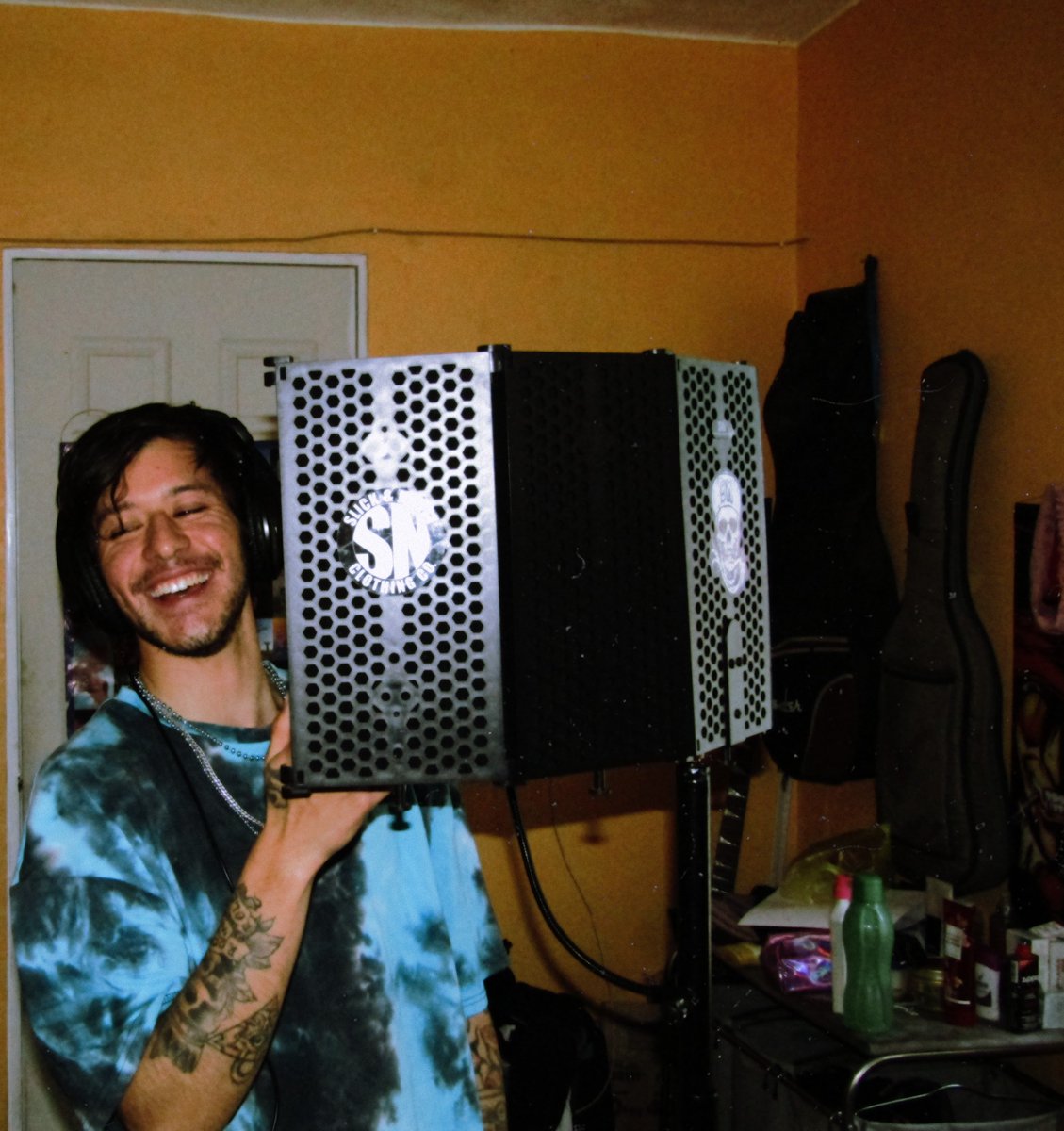 9Frenee's tweet photo. Fresco, feliz y enfocado.
Excelente fin de semana mi gente los quiero mucho y quiero agradecerles por el apoyo a mi music
En fin Coman sano, hagan ejercicio, amen mucho y luchen por sus sueños; que los sueños no son más que planes no realizados.
#Rappers
#18fnk99 #MexxaWarrior https://t.co/hiFhqJeZHB