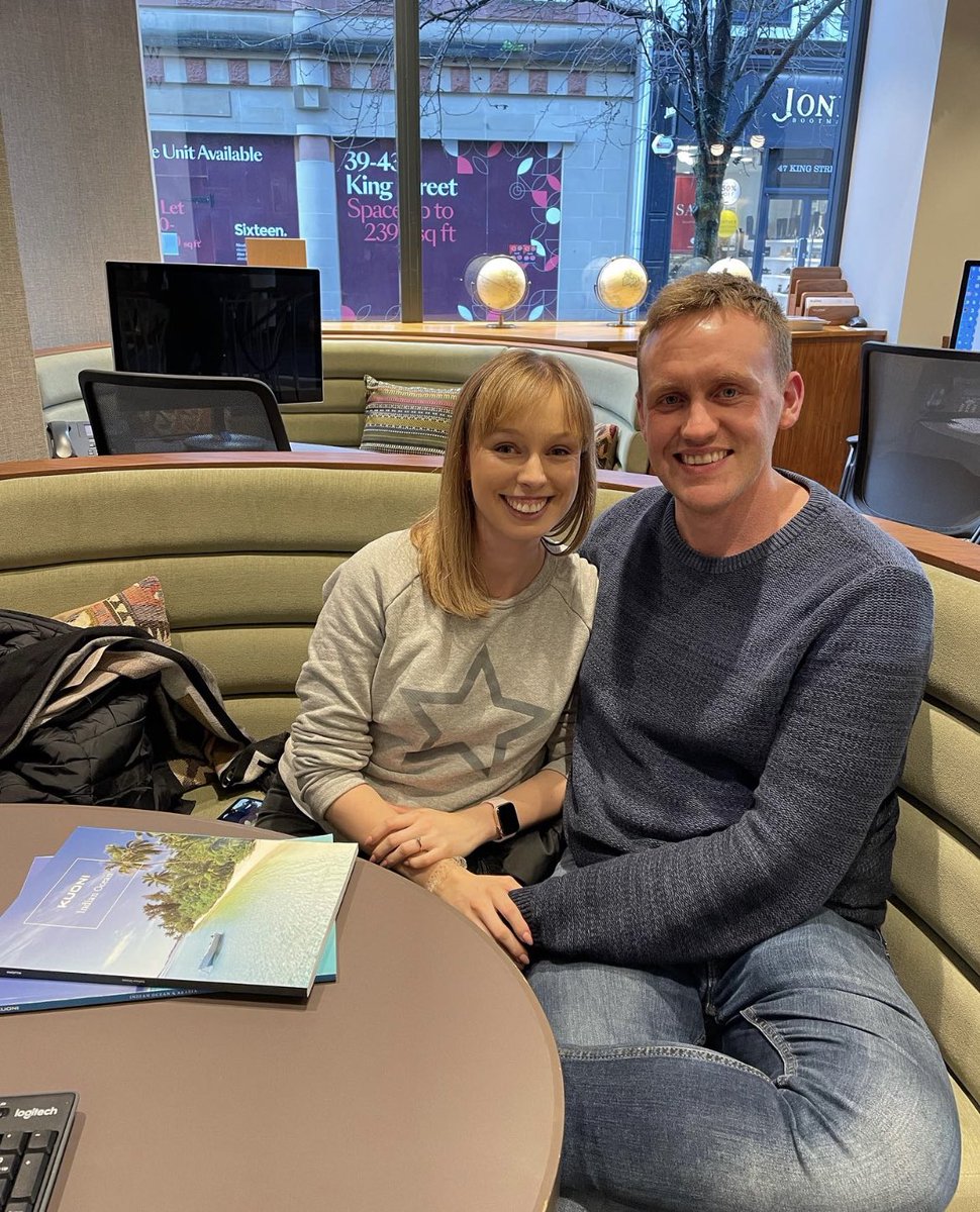 KuoniManchester's tweet image. Lots of happy smiles from Rebecca and Andrew , their wedding is finally fast approaching which also means their honeymoon is woop woop ! I’m sure there is two sun loungers ready , waiting for your arrival 🏝 🛫🌍❤️
