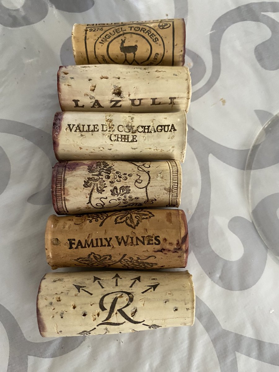 1 Country (Chile), 2 regions (Maipo and Colchagua), 6 wines, 3 glasses, 1 wine geek. Maipo vs Colchagua. Let’s play <a href="/SteveKubota/">Steve Kubota 🇨🇦</a> <a href="/JohnMFodera/">TuscanVines ®</a> <a href="/CPalatePR/">Jane Kettlewell</a> <a href="/dallaswinechick/">dallaswinechick</a> <a href="/Fiery01Red/">Michelle Williams</a> <a href="/Friscokid49/">Texas Wineaux</a> <a href="/JvBUncorked/">JvBUncorked</a> @foodwineclick <a href="/Duffs_Wines/">Bill Dufton</a> <a href="/WineRaconteur/">John Andrew Torosian</a> <a href="/ExplorWineGlass/">ExploringtheWineGlass</a> <a href="/PeterZachar/">Peter L. Zachar</a>