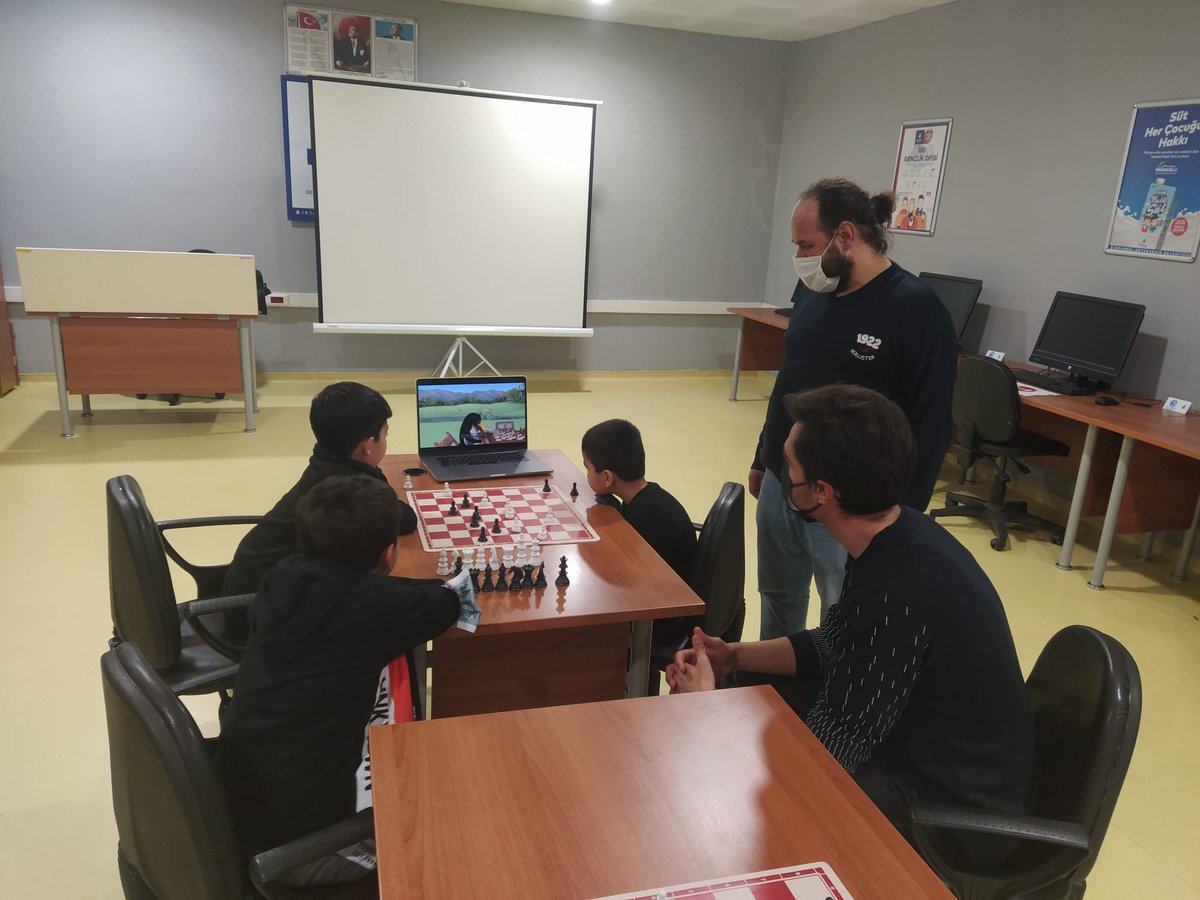 Şile Belnet eğitimlerimiz devam ediyor.
Öğrenci sayımız hızla artıyor.
Yeni öğrencilerimize hoş geldiniz diyoruz.