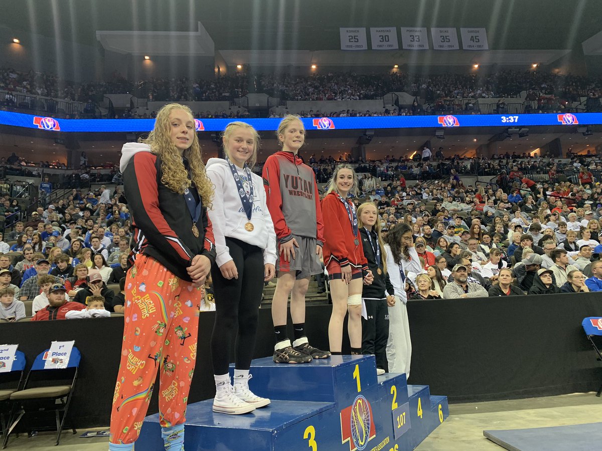 NEBwrestle's tweet photo. HISTORY! https://t.co/g3woWwtMSL