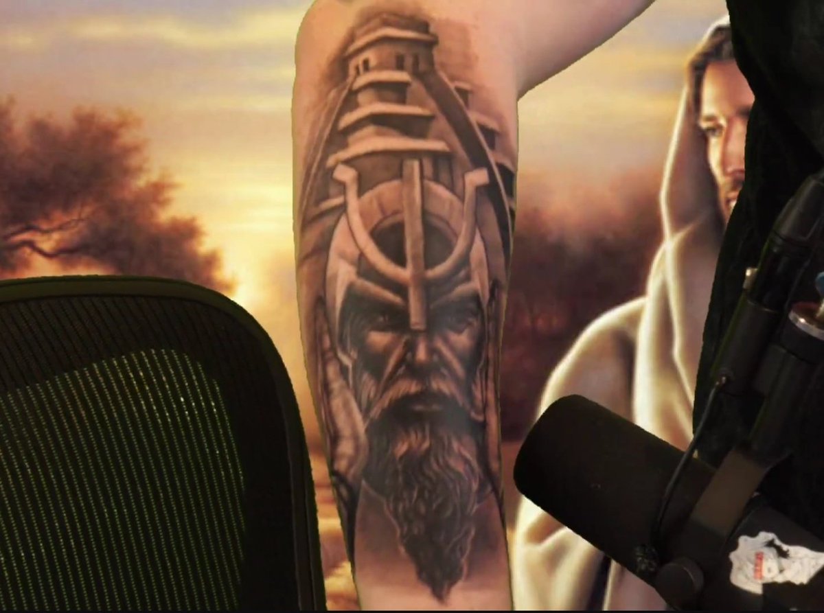 GymRatWubby's tweet photo. If Wubby doesn't have to go to the gym because of his tattoo I don't have to go because of my 
paper cut. https://t.co/5h1t24bFkU