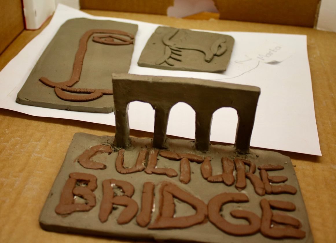 culturebridgeuk's tweet photo. Thank you Malcolm & Britta from the Claytime Stockport for sharing your talents with us.
We had a wonderful time together learning about clay creativities, techniques & designs.
#Letsgetinspired #LetsConnect #LetsLearnToBuildLifeTogether https://t.co/D1Soj0ylQk