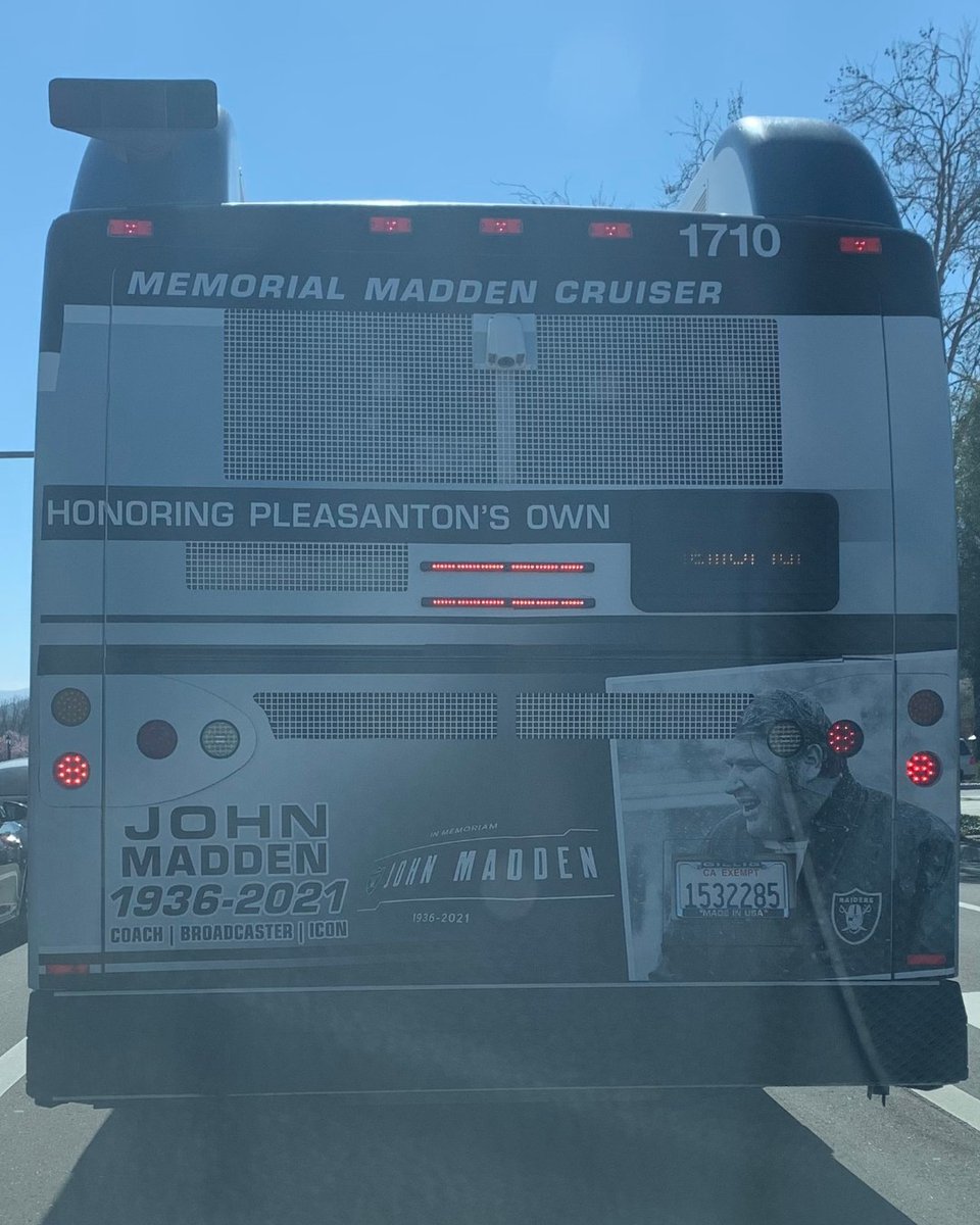 StephenNgCFA's tweet photo. Honor to live in the neighborhood of late John Madden!

#johnmadden #oaklandraiders #pleasanton https://t.co/ecBN7rwUWM