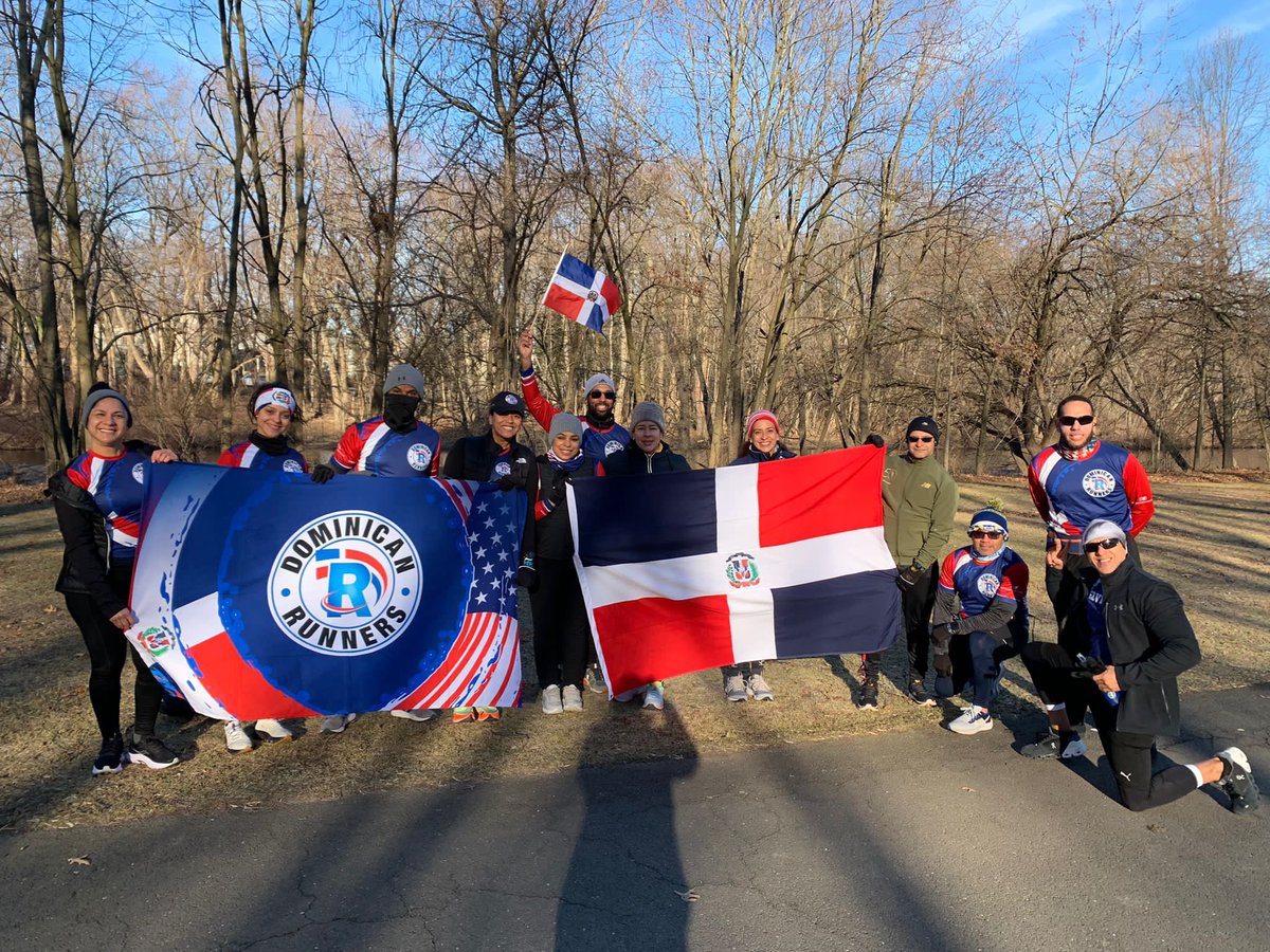 DenisBautista's tweet image. #unitedhalf marathon training with @DomRunners #running #runner #winterrunner @nyrr