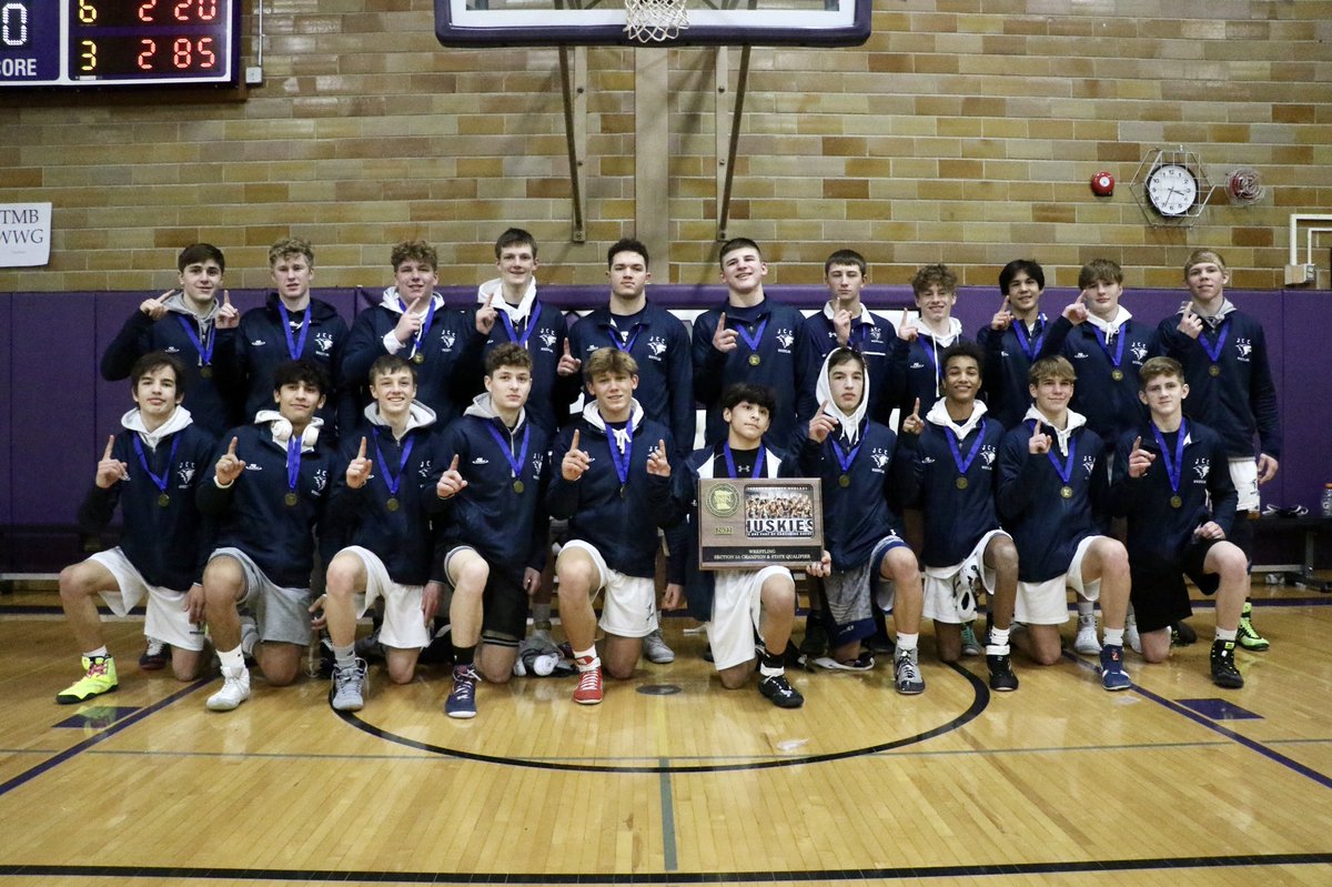The Section 3A champion JCC wrestling team.