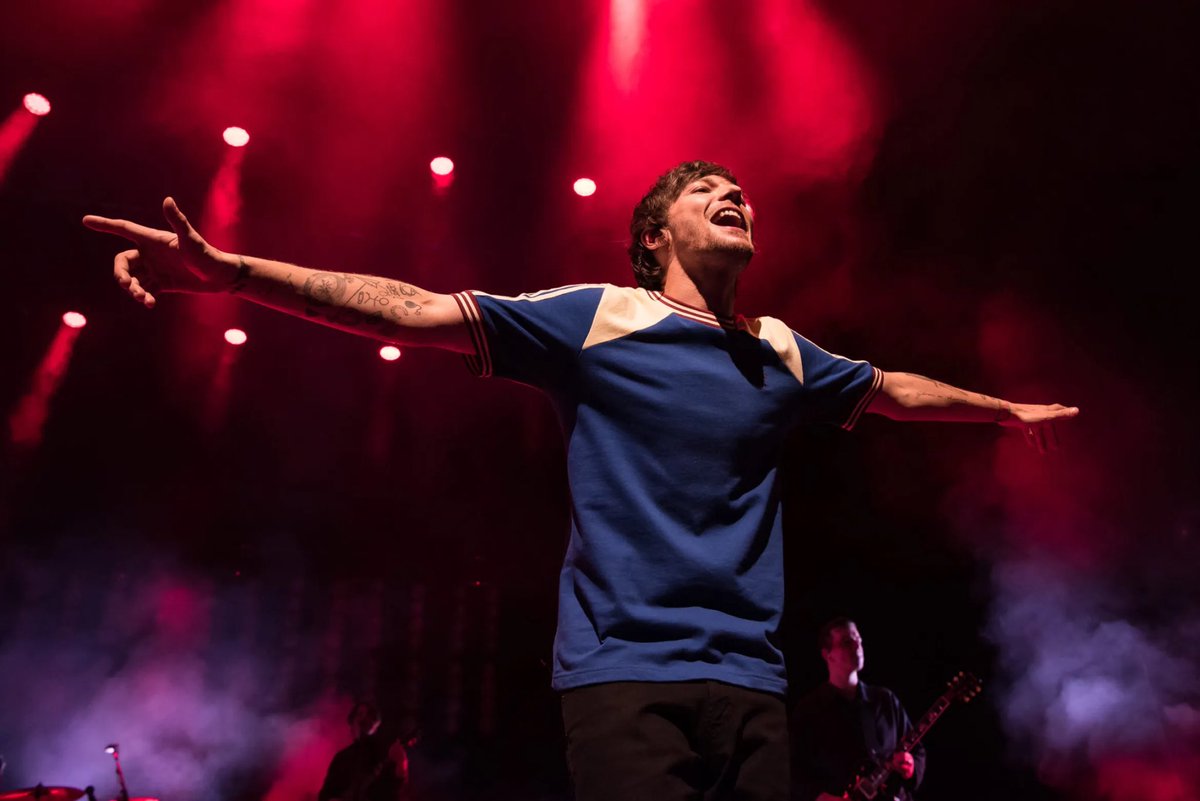 HLDTour's tweet photo. Louis Tomlinson, live from The Met Philly.
#LTWTPhilly
2.15.22

📸: @AWendowskiPhoto https://t.co/sxuKmJSzZN