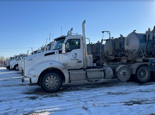 FortressDevSol's tweet photo. Our water hauling team is here to execute your construction and oil and gas goals. Give us a call today to get a quote. ๐ (970) 378-8888
#construction #trucking #hauling #oilandgas #constructiondevelopment #constructionmanagement #heavyhaul #heavyhauling https://t.co/RrfBOKzO74