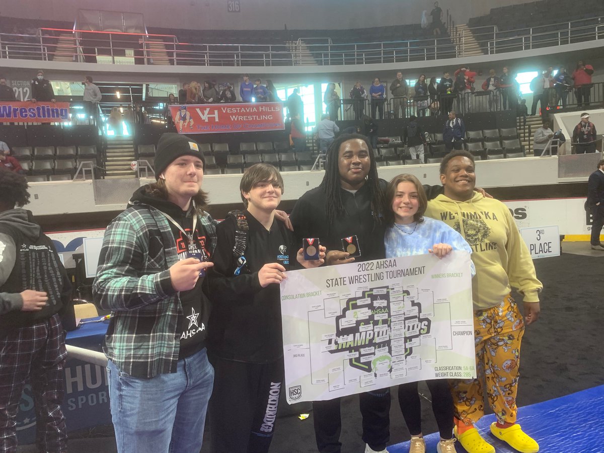Jayden Joseph first Wrestling state champion in <a href="/TCSBoardofEd/">T🍏S Board of Ed</a> and <a href="/NHS_theRidge/">Northridge HS</a>  history. Congrats
<a href="/joseph60_jayden/">Jayden J.</a>