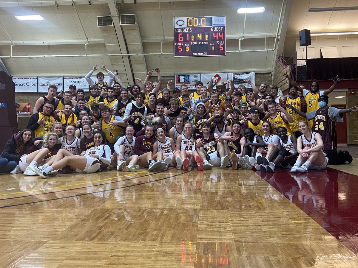 Cobber_Football's tweet photo. Big playoff W for @CobberWbb !!!! #RollCobbs https://t.co/McLu45dUAB