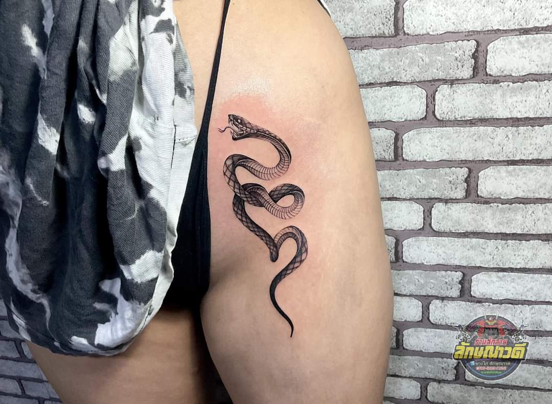 KaitattooMsu's tweet photo. ผลงานละเอียดยิบๆจากทางร้าน 🐍  #สักลาย #มมส #มอใหม่ #fwb #นัดได้ #มหาสารคาม https://t.co/kgAB8OYqpb