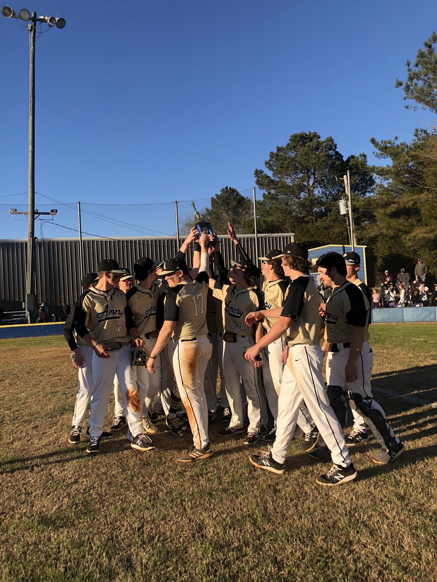 Last final of the day: Amory 22, Smithville 0. Corbin Gillentine hit a grand slam for his second 💣 of the day. Tyler Sledge and Bo Rock combine for 3 no hit innings. Panthers finish 3-0 and win the MCT.