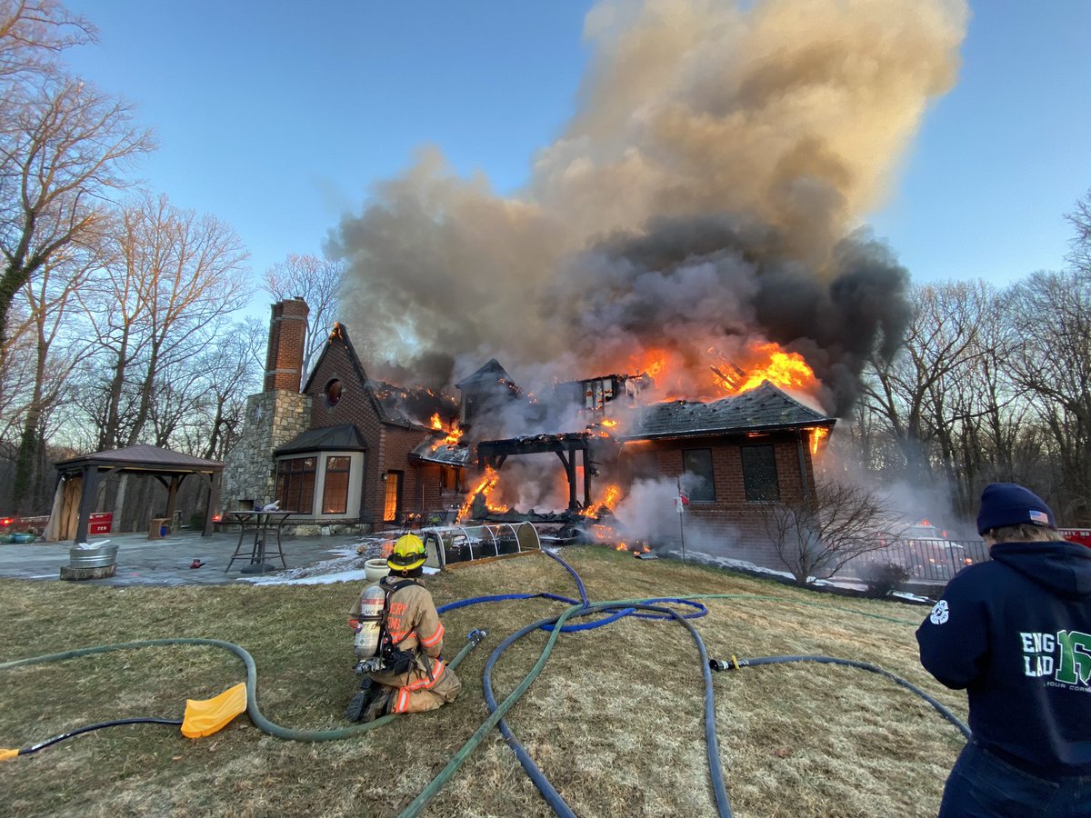 mcfrsPIO's tweet photo. Update (~4p) Beallsville Rd, shortly after arriving there was a partial roof/chimney collapse, transition to exterior/defense of firefighting operations, fire is contained but not out, large house located at end of a 1-mile long driveway, water being shuttled to scene https://t.co/kI9JAuZJQJ