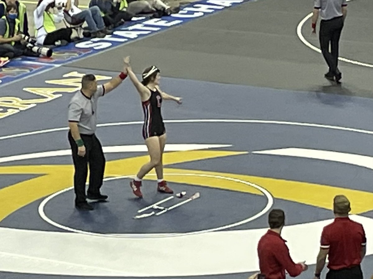 ChadronHS's tweet photo. Kenli Boeselager - State Champion!!! 🥇 #GoCardsNation 🤩🎉 https://t.co/j3PvGPtX2I