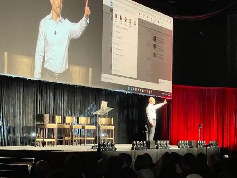 JayMaymi's tweet photo. Doing what I do best for a 1,000+ entrepreneurs and business owners...inspiring, impacting, Influencing,  and Instructing!
#business #makemoney #action #actiontainer https://t.co/iQck00Gqaq