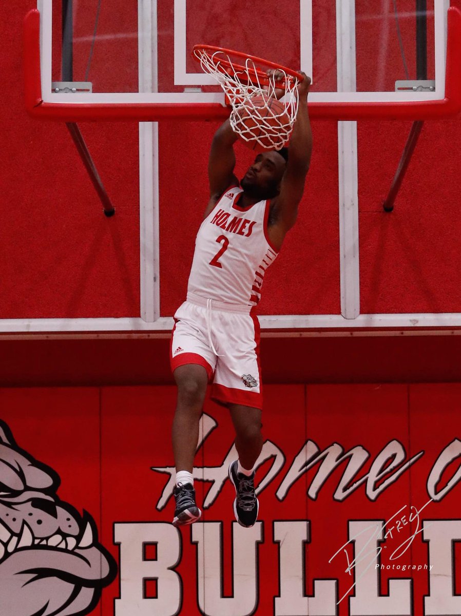 Congratulations to Tez Calloway (<a href="/CallowayQuantez/">Quantez Calloway</a>) for being named to the 9th Region Division 1 All-Region Team!