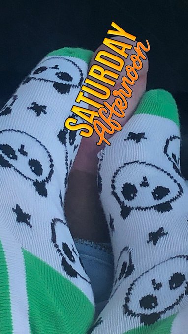 You guys !! Dropping a new video tonight !! Come and watch on my #onlyfans #footjobinthecar #footjob<a href="/tag/footjob"class="tags"><span>#footjob</span></a><a href="/tag/onlyfans"class="tags"><span>#onlyfans</span></a><a href="/tag/footjobinthecar"class="tags"><span>#footjobinthecar</span></a>