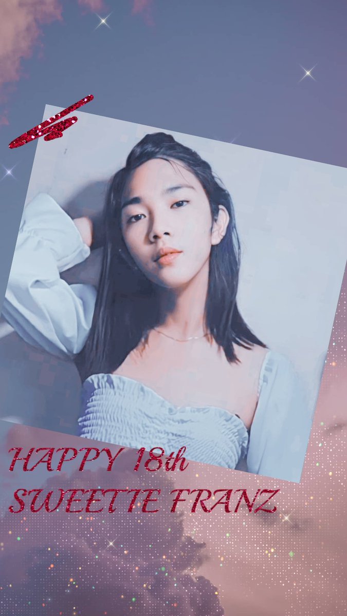 Galaxusoffcl's tweet photo. The moon and stars glow as bright as you, you are extremely beautiful. Enjoy your special day! 
From Galaxus, we love you @Frnzsnchz https://t.co/zproVfHYOe