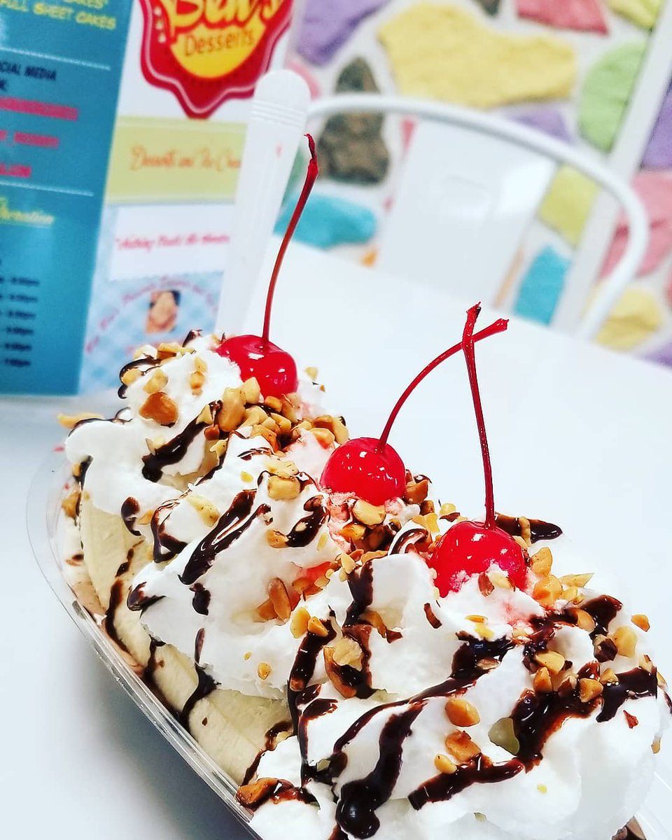 VisitSptbg's tweet image. With a menu feat. brownie sundaes, cupcakes, and “World Famous” banana pudding, #BigBensDesserts in #LymanSC is a great stop for fans of anything sweet. Founded in 2015 by former NFL player Ben Hall, a stop to Ben's is the cherry-on-top of any visit to the #Spartanburg area. 😋