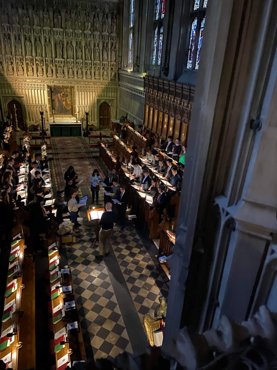 Choir of St Edmund Hall (@sehchoir) on Twitter photo Today the Choir of St Edmund Hall sung a joint evensong with <a href="/MagdCollChoir/">Magdalen College Choir</a> - thank you to Magdalen for having us! Today the Choir of St Edmund Hall sung a joint evensong with <a href="/MagdCollChoir/">Magdalen College Choir</a> - thank you to Magdalen for having us!