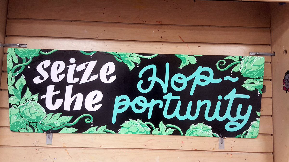 Shakeit2Makeit's tweet photo. Ah huuuuuhhh? Geeeet it?  #TraderJoes https://t.co/IzLuajYjUb