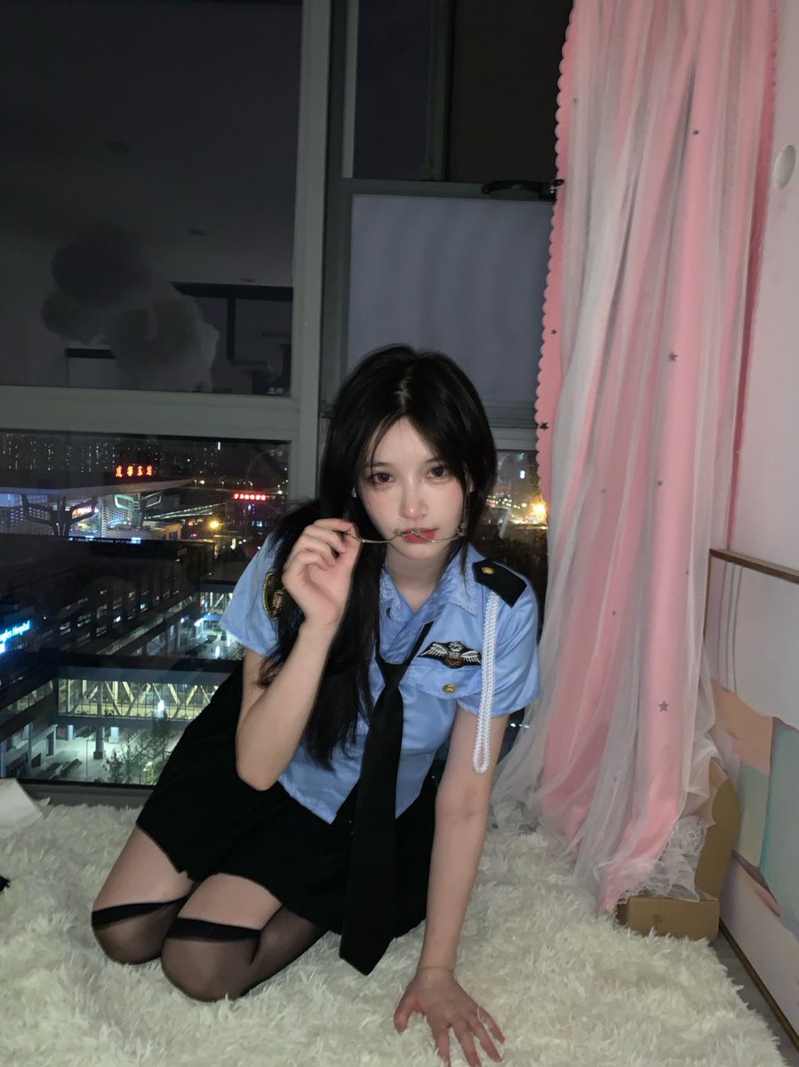xiaochachaqaq's tweet photo. 射在我脸上
这条想要2022个点赞520个评论不过分吧 

#萝莉 #兼职 #线下 #福利姬 #空降 #小母狗 #白虎 https://t.co/Xbp5CgQCW4