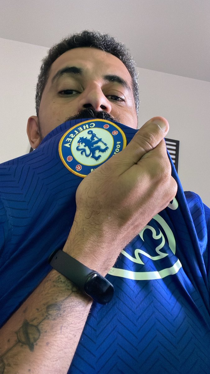 denisvcosta's tweet photo. Se o Palmeirense tá triste o Brasil tá feliz!!

#CmonChelsea #KeepTheBlueFlightFlyingHigh 
#BlueIsTheColor https://t.co/7TDKDr32Zs