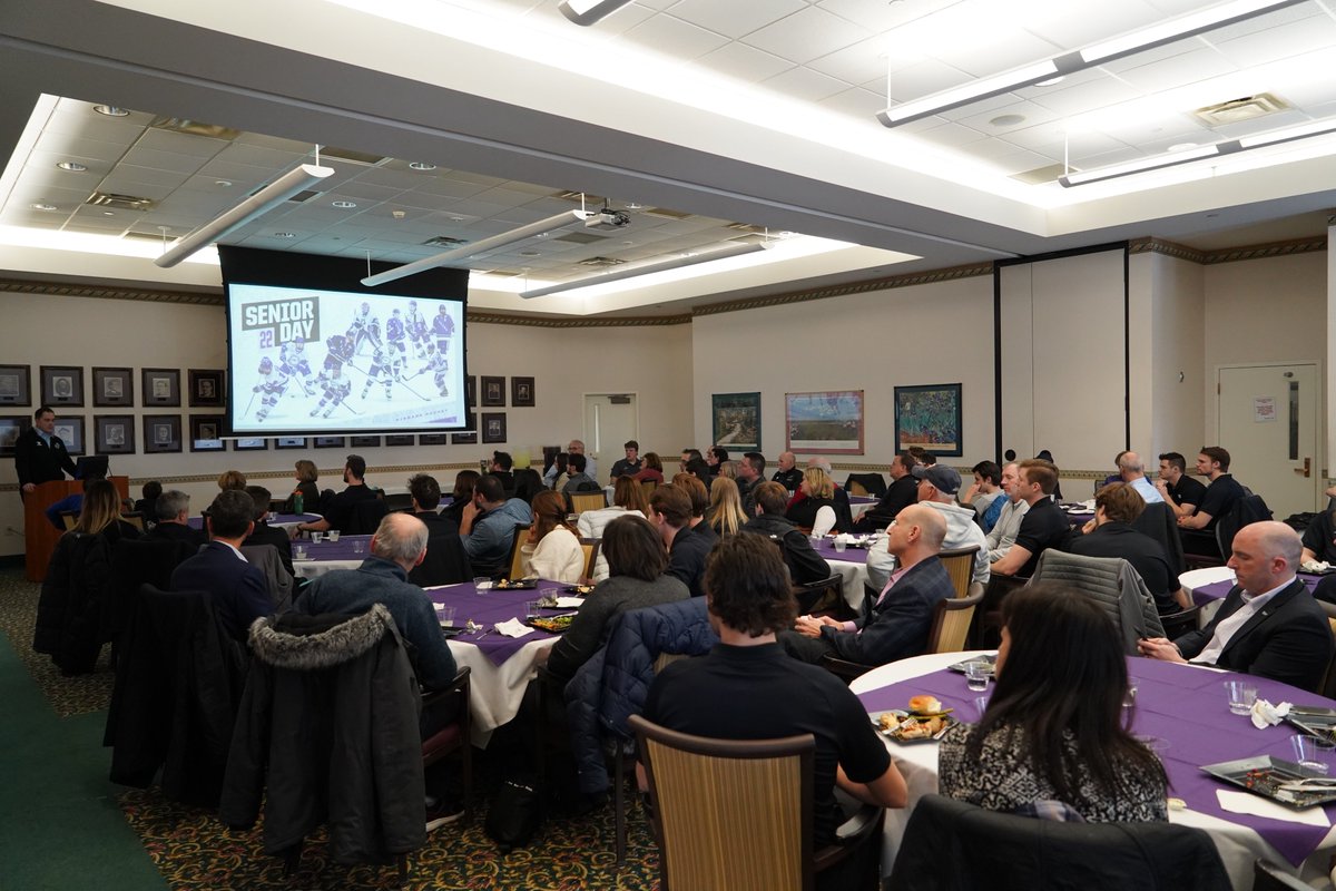 NiagaraMHKY's tweet photo. Had an awesome time celebrating our seniors and their #Uncommon careers at NU this afternoon! The festivities continue tonight at Dwyer! https://t.co/mck3iquUtW
