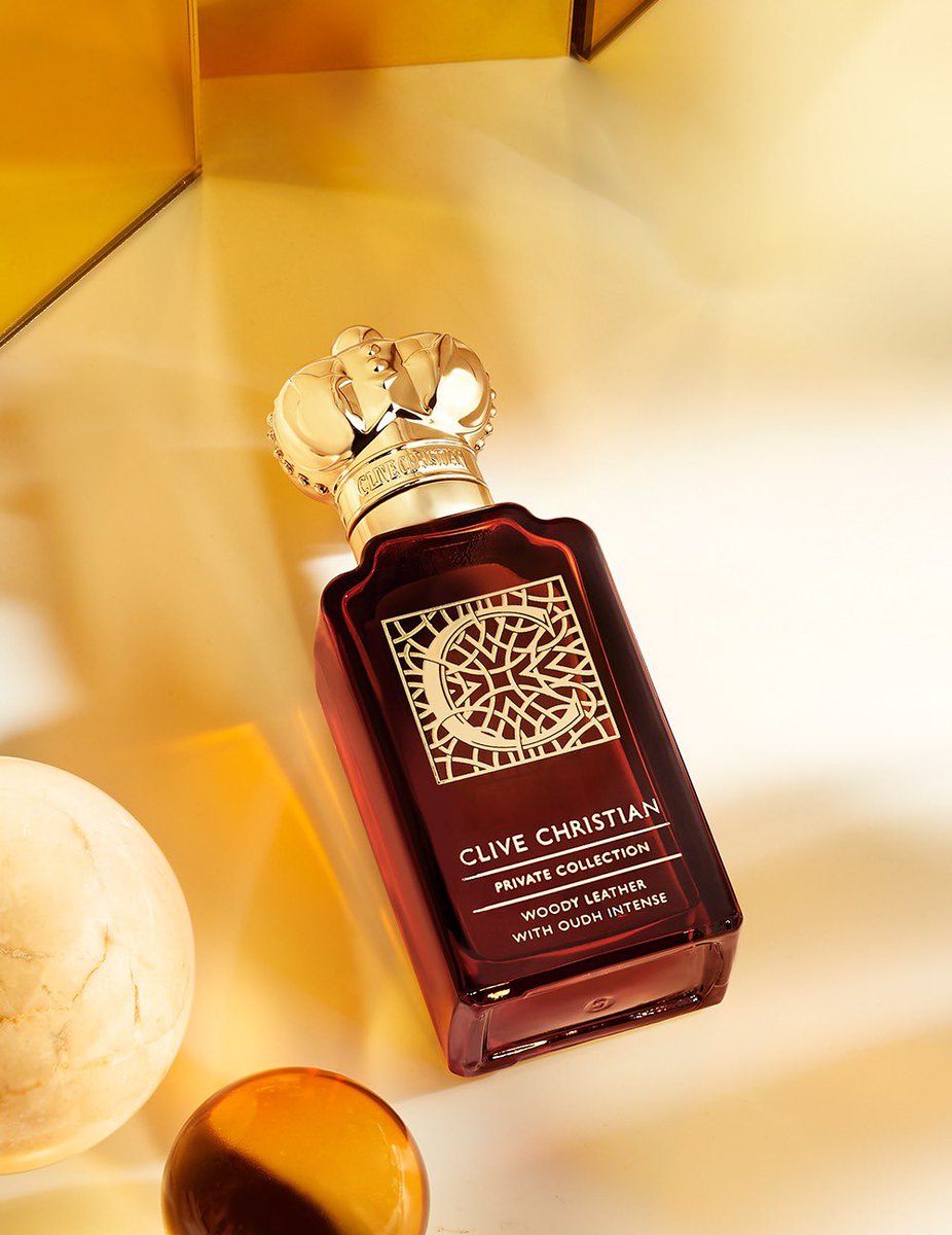 ClivePerfume's tweet photo. A classic and much-loved aroma, this deep woody leathery perfume imparts a signature and seductive smokiness onto the skin through a fusion of saffron and tobacco.
#AllYouNeedIsClive #WrittenInPerfume #ThePrivateCollection #CliveChristianPerfume https://t.co/KxNjwVqcPZ