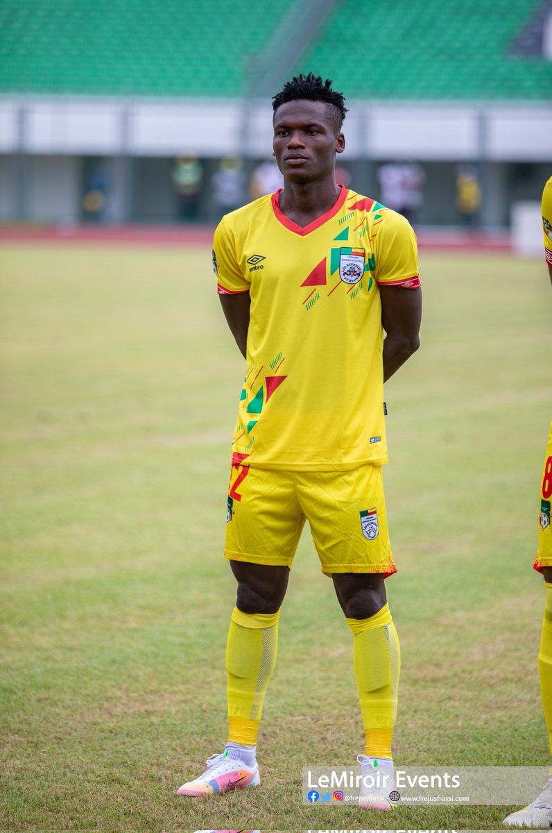 Frejus_LeMiroir's tweet photo. #Team229 🇧🇯
[TRANSFERT] Ourou Djalilou rejoint #LotoFC en Provenance de #DragonFC
L'Écureuil latéral gauche des #dragonFC vient de parapher un contrat de 2 ans avec @LotoPopo229 l'équipe de la Loterie Nationale qui a pour ambition de conserver son titre de champion du Bénin. https://t.co/Je0ifJSINh